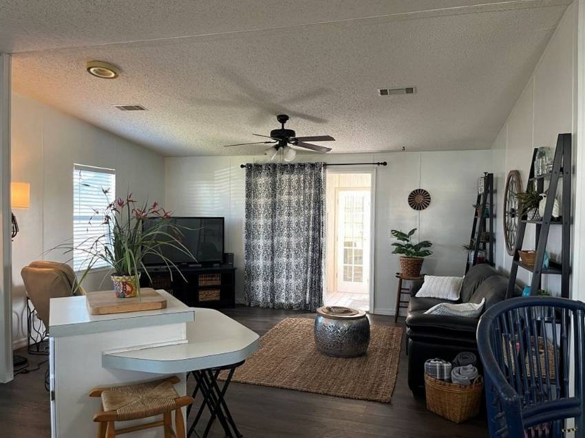 1014 Lacosta Lane a Winter Haven, FL Mobile or Manufactured Home for Sale